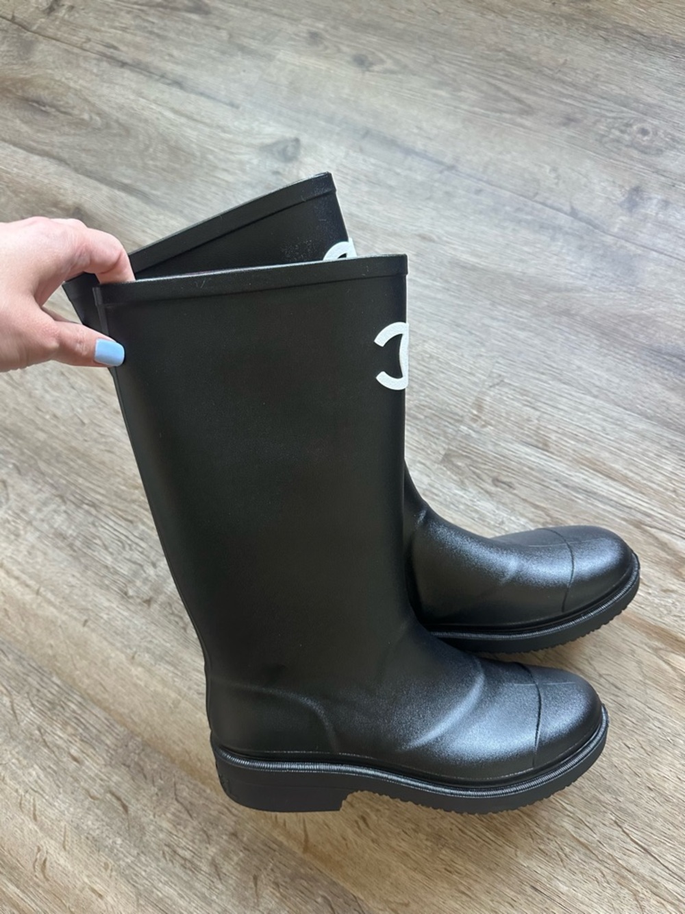 CHANEL Black Rain Boots with White CC Logo - Picture 2 of 8